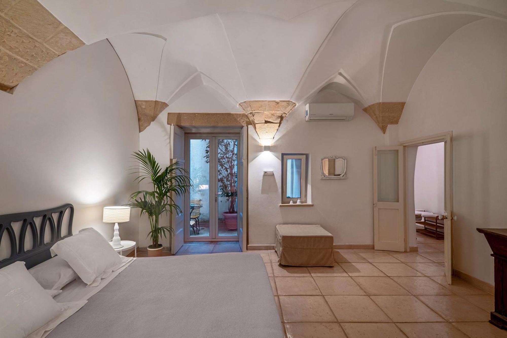 Corte Dei Romiti Apartment - Lecce Selection المظهر الخارجي الصورة