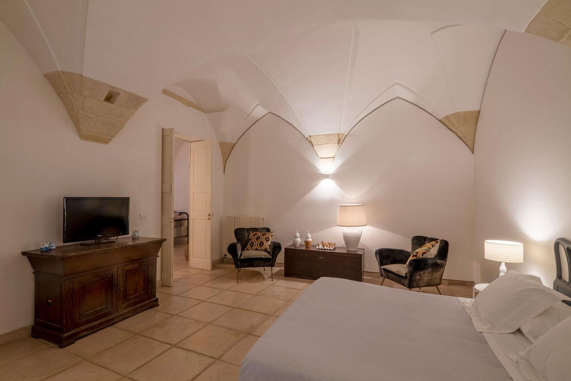Corte Dei Romiti Apartment - Lecce Selection المظهر الخارجي الصورة